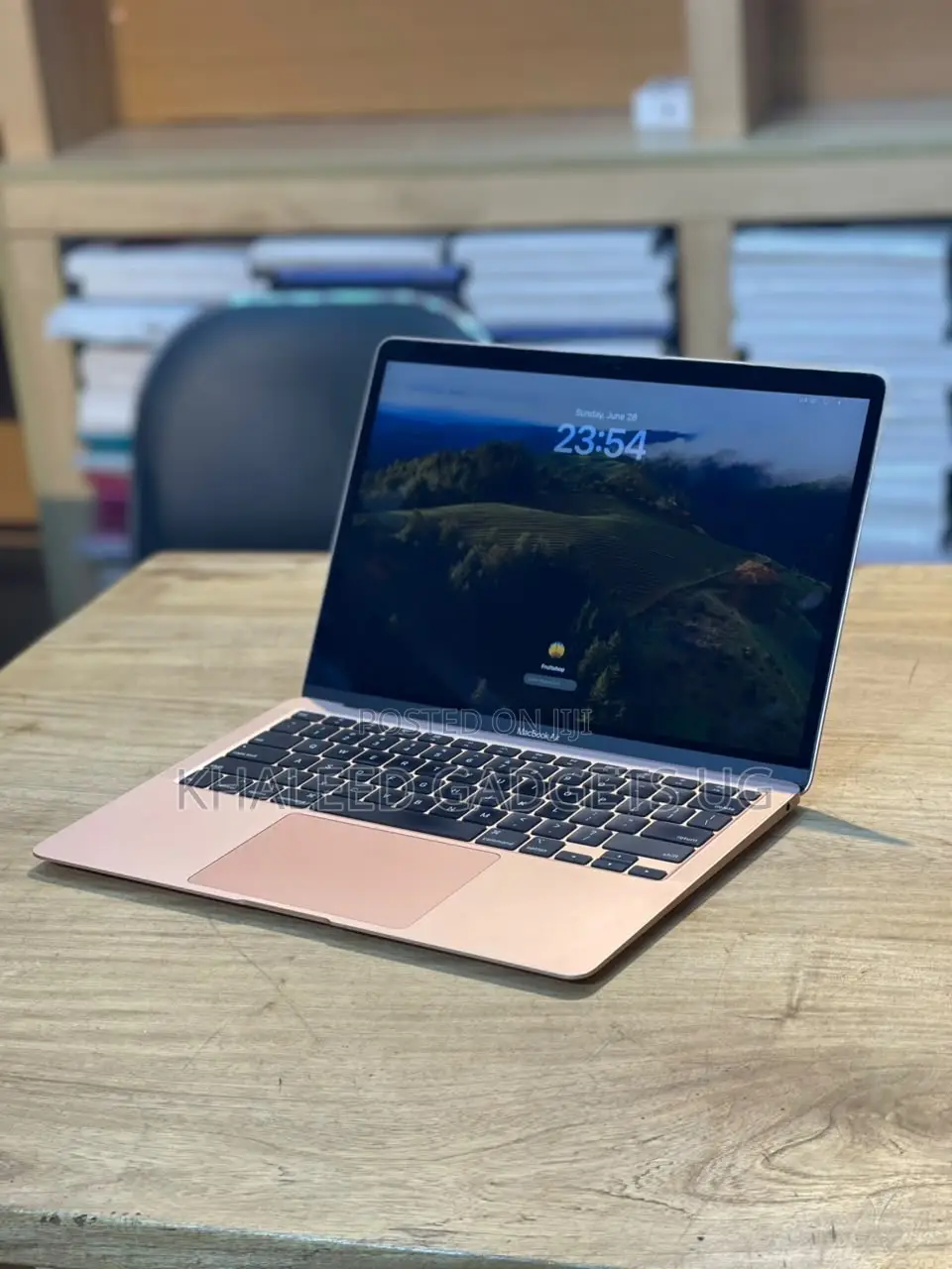 Laptop Apple MacBook Air 2020 8GB Intel Core i5 SSD 256GB