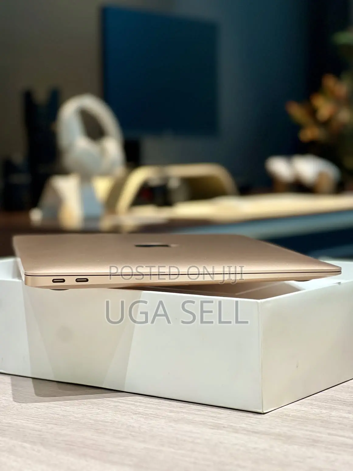 New Laptop Apple MacBook Air 2020 8GB Intel Core i3 SSD 256GB
