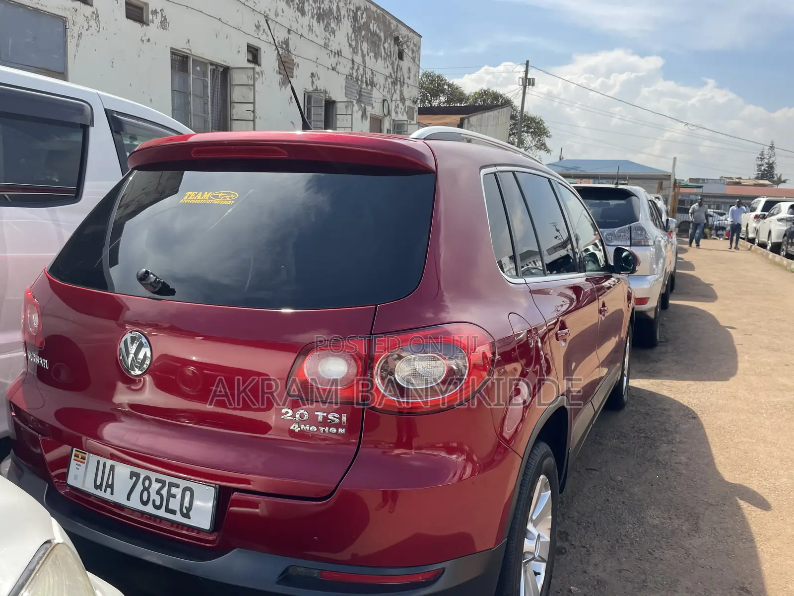 Volkswagen Tiguan 2012 Maroon