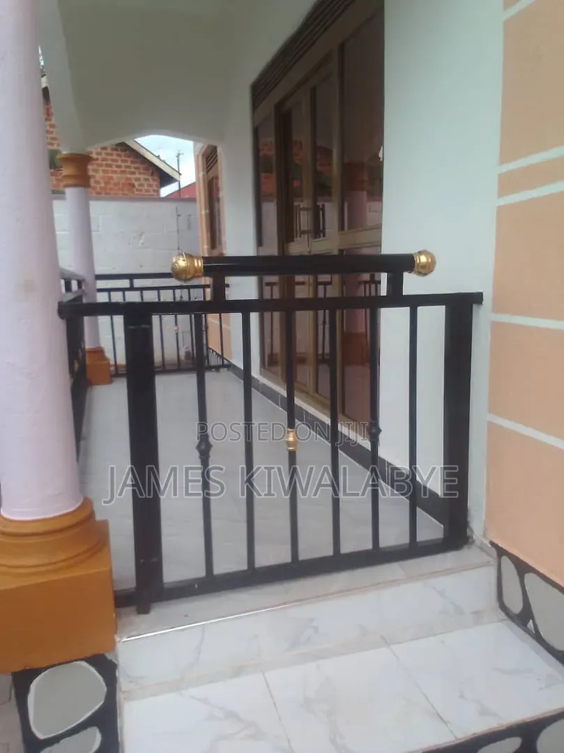 Furnished 5bdrm House in Jomayi Estates, Bulenga for sale