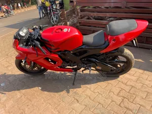 Honda 2016 Red