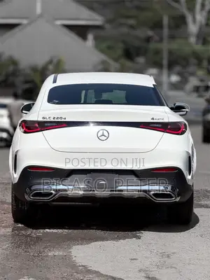 Mercedes-Benz GLC-Class 2024 White