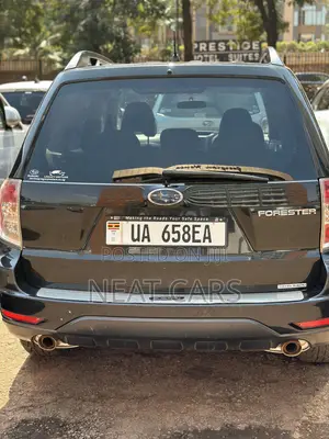 Subaru Forester 2010 Black