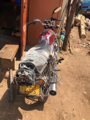 Bajaj Boxer 100 2000 Red