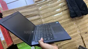 Laptop Dell Latitude 14 7480 8GB Intel Core i5 SSD 256GB