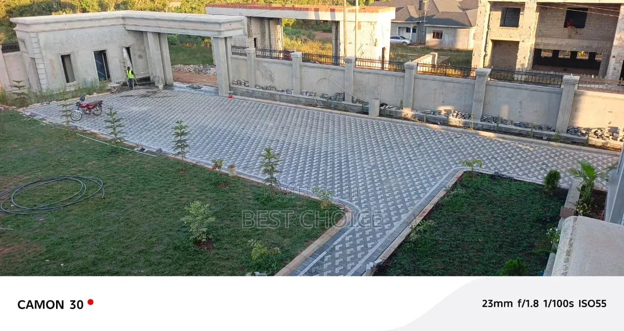 Expert Pavers Installation, Modern Compound Designing and Land Scaping