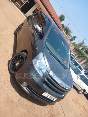 Toyota Noah 2008 Gray