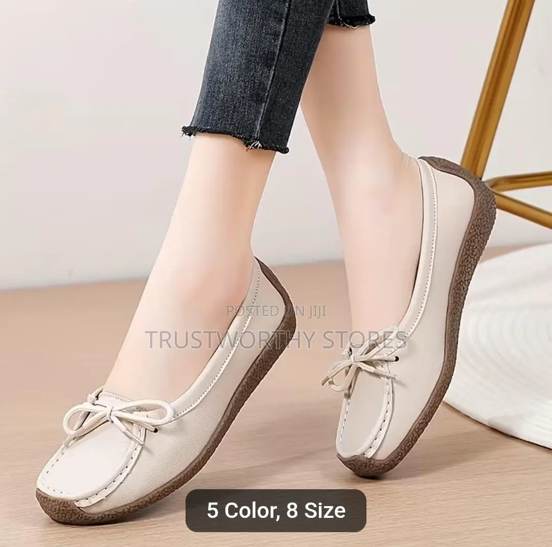 Women’S Brown Flat Moccasin