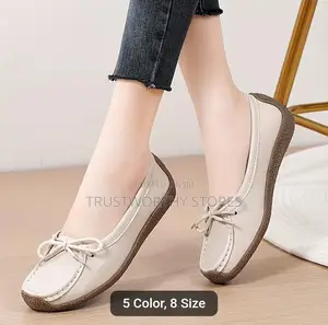 Women’S Brown Flat Moccasin