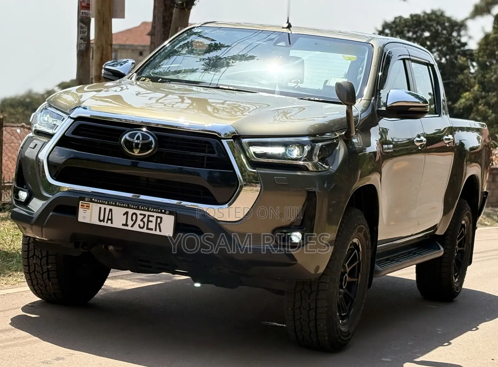 Toyota Hilux Revo Double Cab Deisel 2.8 AWD 2022 Green