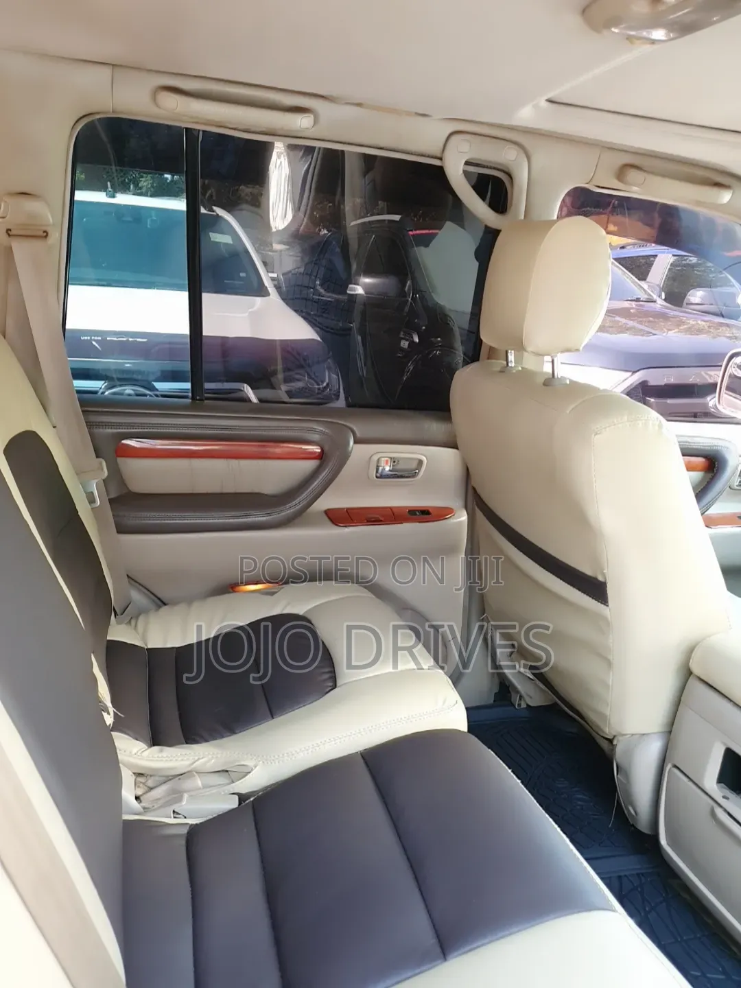 Toyota Land Cruiser Cygnus 4.7 2003 Silver