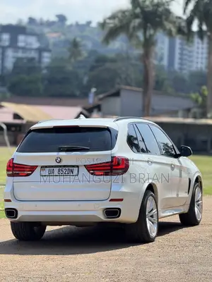 BMW X5 xDrive35d AWD (3.0L 6cyl 8A) 2017 White