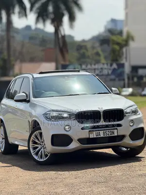 BMW X5 xDrive35d AWD (3.0L 6cyl 8A) 2017 White