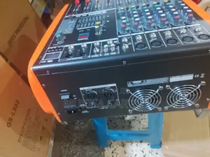 Yamaha Md600 Amp Mixer