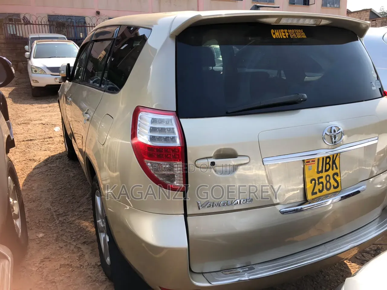 Toyota Vanguard 2008 Gold