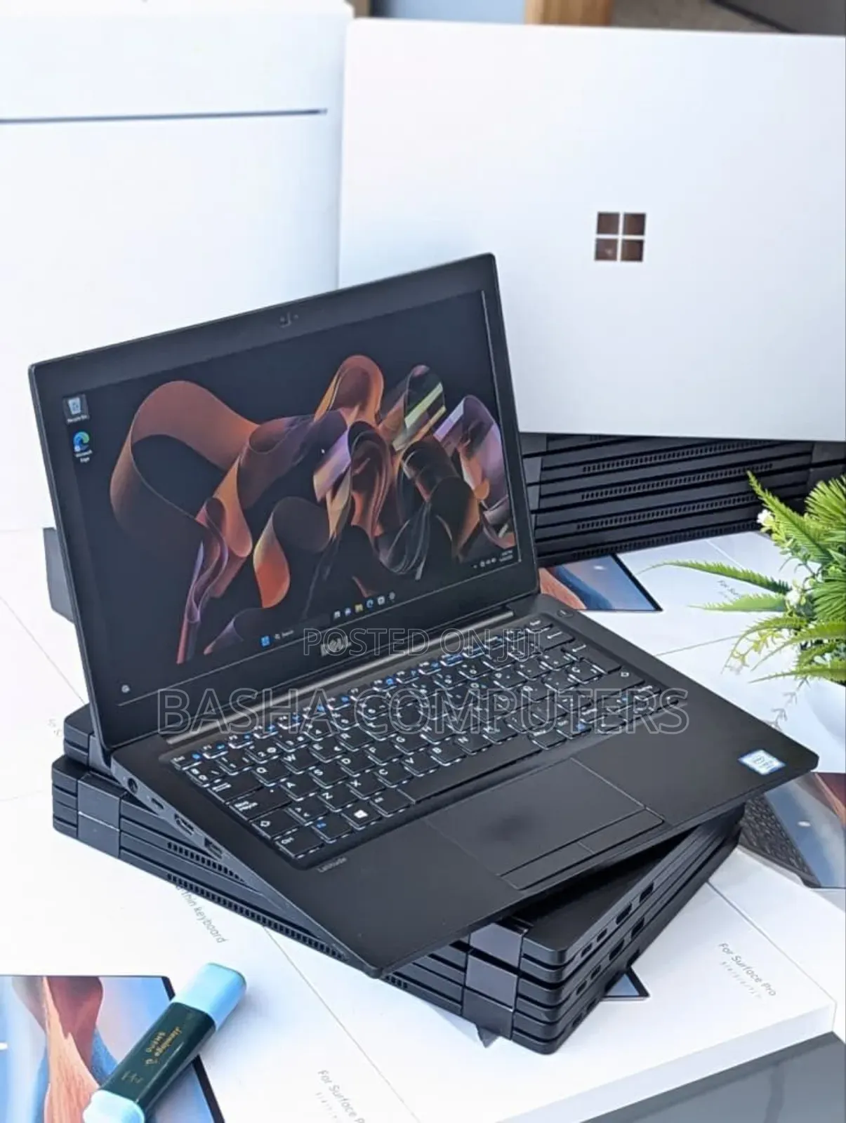 New Laptop Dell Latitude 7390 16GB Intel Core i7 SSD 512GB