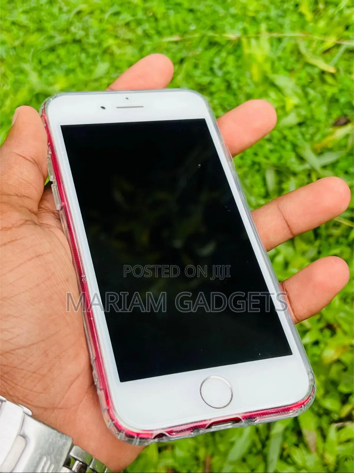 New Apple iPhone 8 128 GB Red