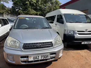 Toyota RAV4 Automatic 2003 Silver