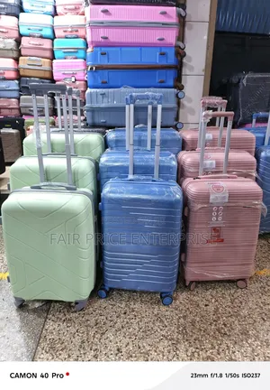 Rubber Plastic Suitcases. Full Set Come With 3pcs