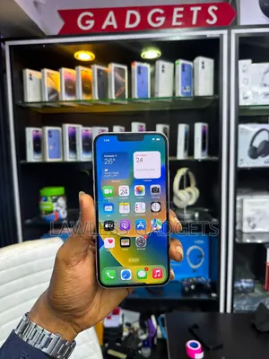 Apple iPhone 13 256 GB White