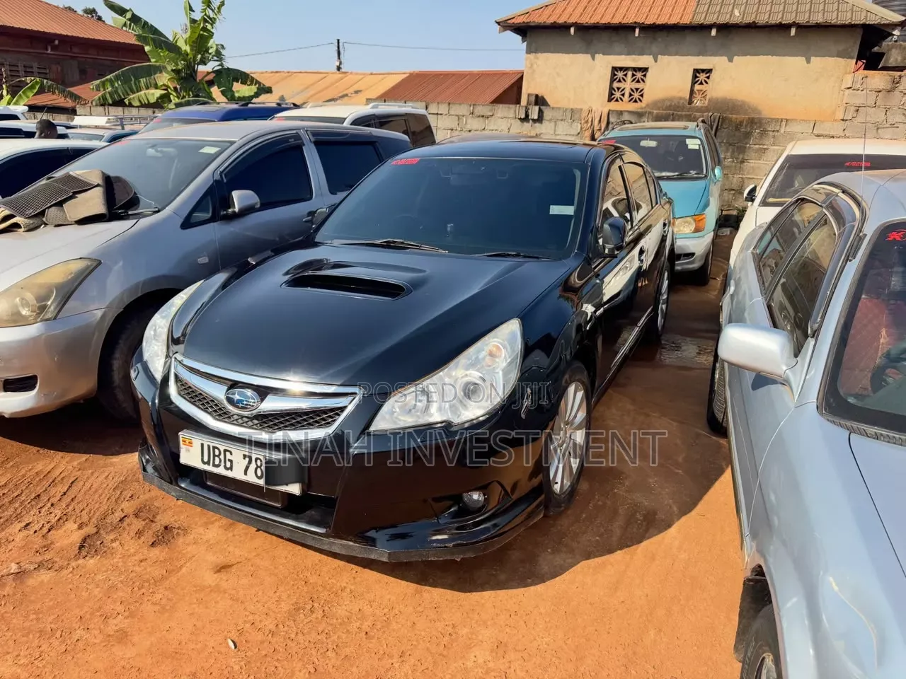 Subaru Legacy 2012 Black