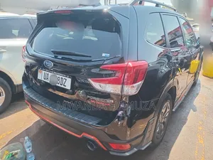 Subaru Forester 2018 Black
