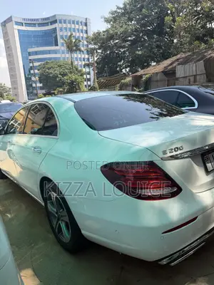 Mercedes-Benz E200 2018 White