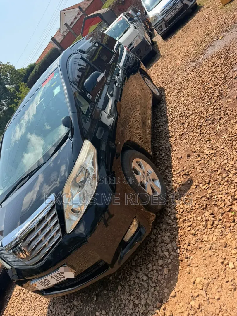 Toyota Alphard 2.4 Petrol FWD 2012 Black