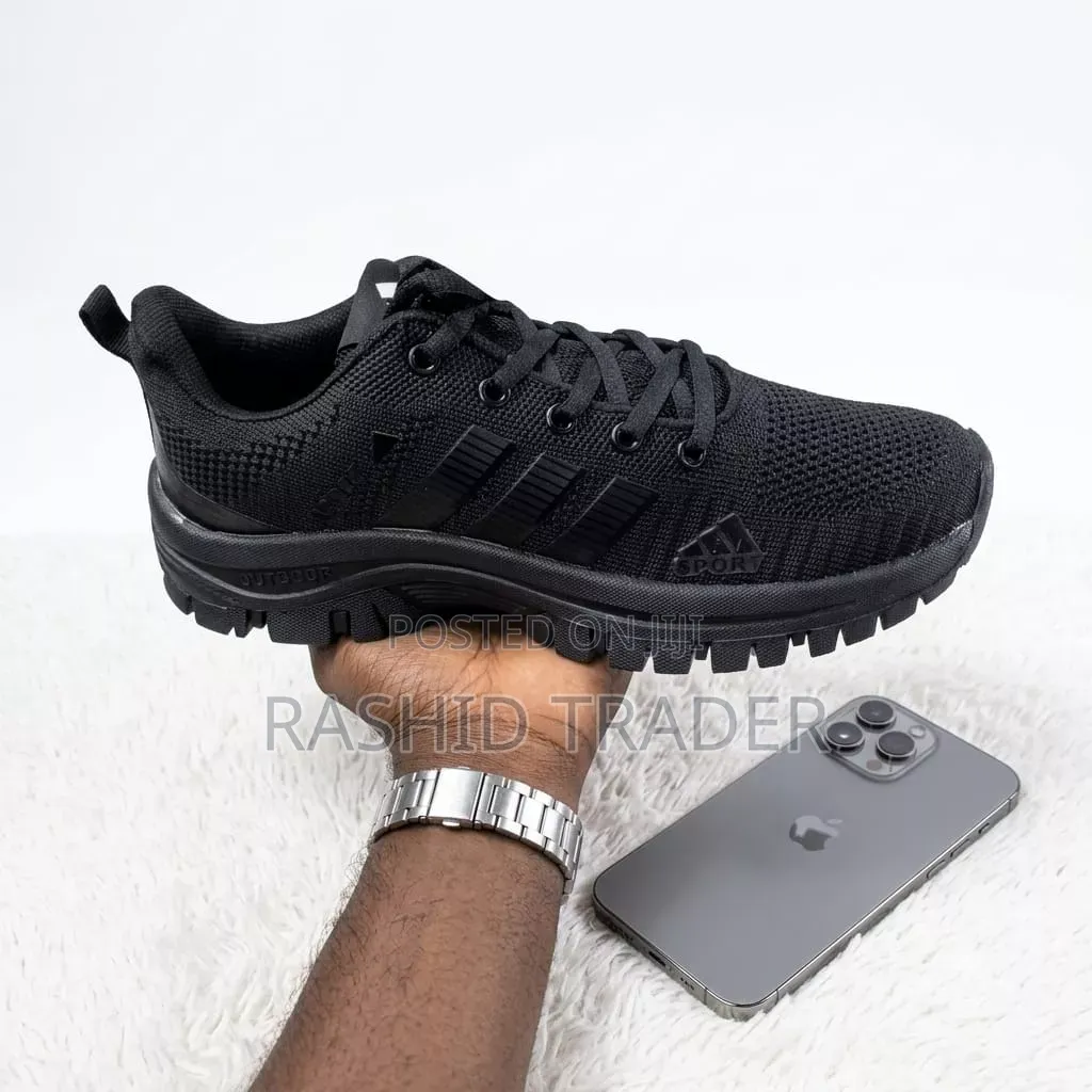 Closed Sports Shoes Sneakers