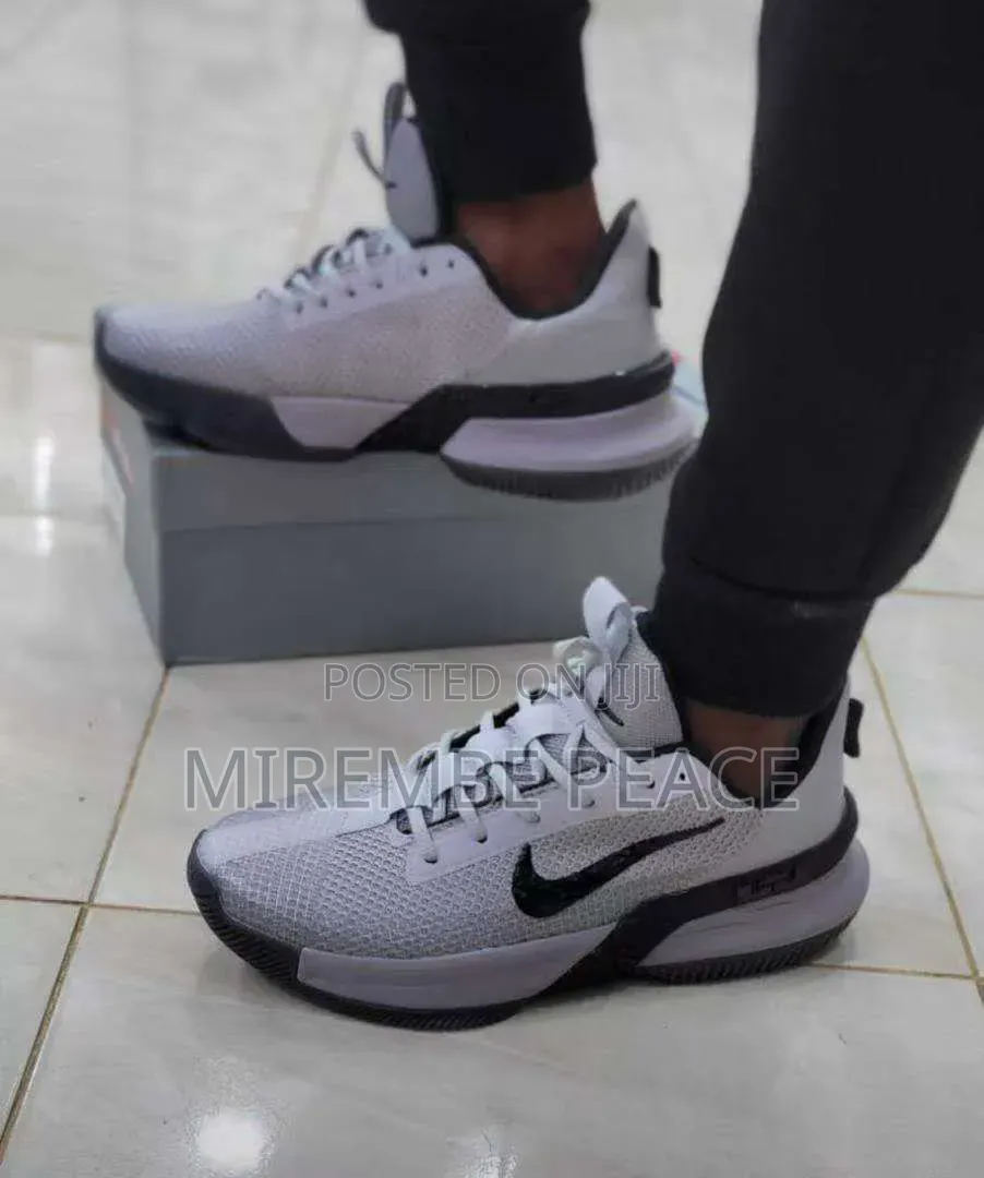 Unisex Sneakers