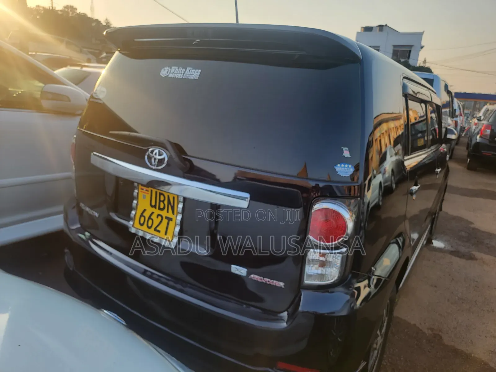 Toyota Corolla Rumion 2010 Black