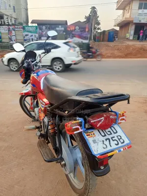 Bajaj CT 125X 2024 Red
