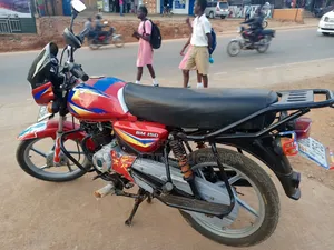 Bajaj CT 125X 2024 Red