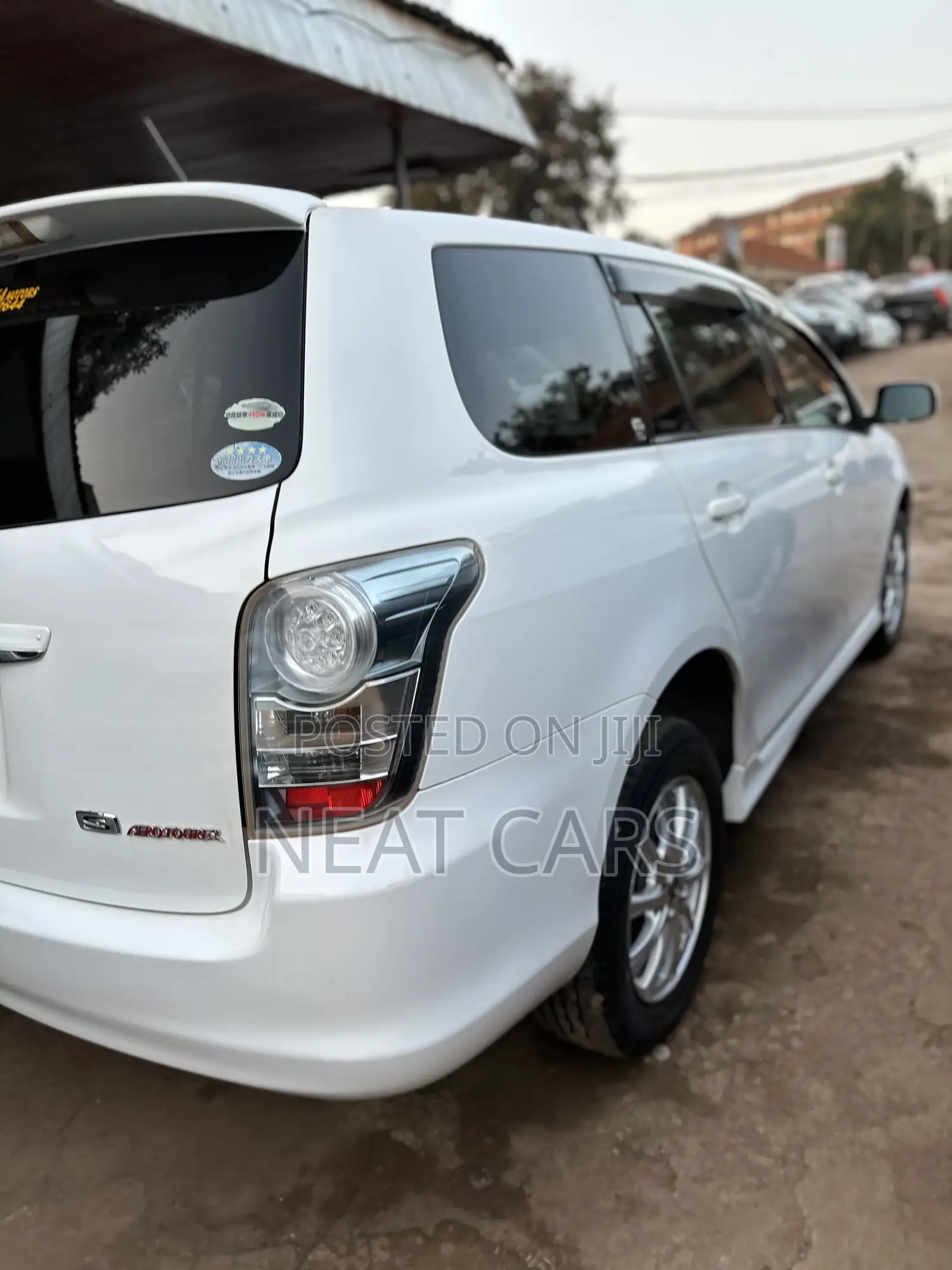 Toyota Corolla Fielder 2011 White
