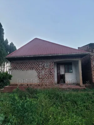 4bdrm House in Nsangi for sale
