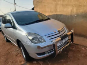 Toyota Corolla Spacio 2006 Silver
