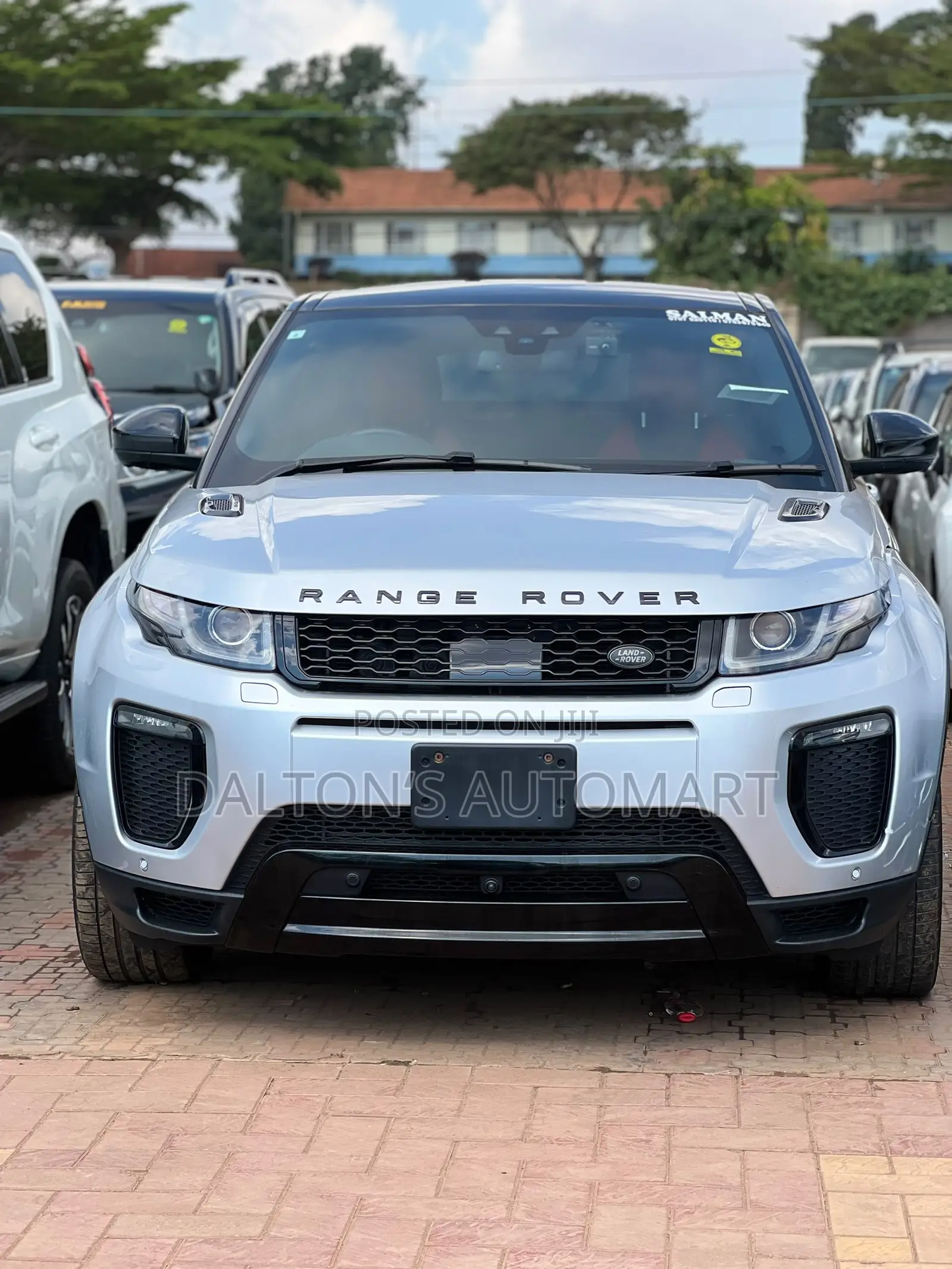 Land Rover Range Rover Evoque HSE Dynamic 4x4 5-Door 2017 Silver