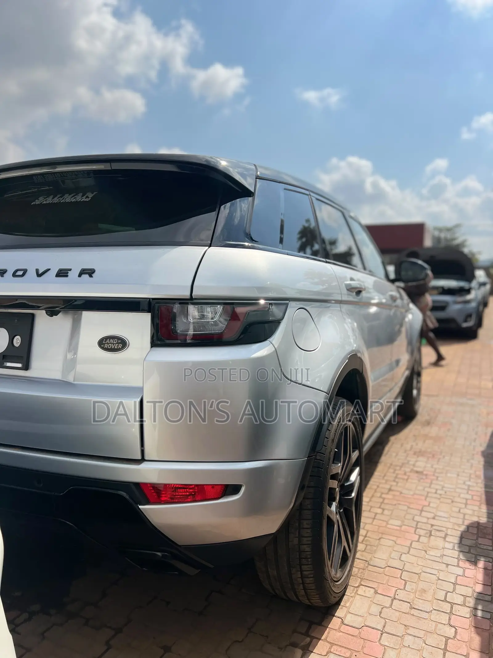 Land Rover Range Rover Evoque HSE Dynamic 4x4 5-Door 2017 Silver