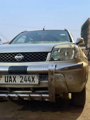 Nissan X-Trail 2002 Gold