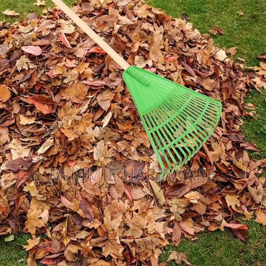 Plastic Rake/Rubbish Collector