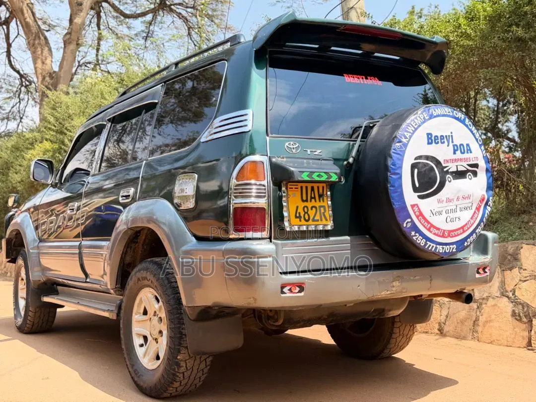 Toyota Land Cruiser Prado 1999 Green