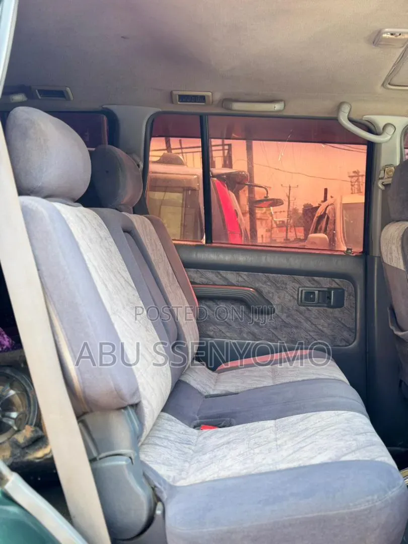 Toyota Land Cruiser Prado 1999 Green