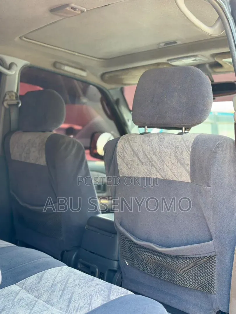Toyota Land Cruiser Prado 1999 Green