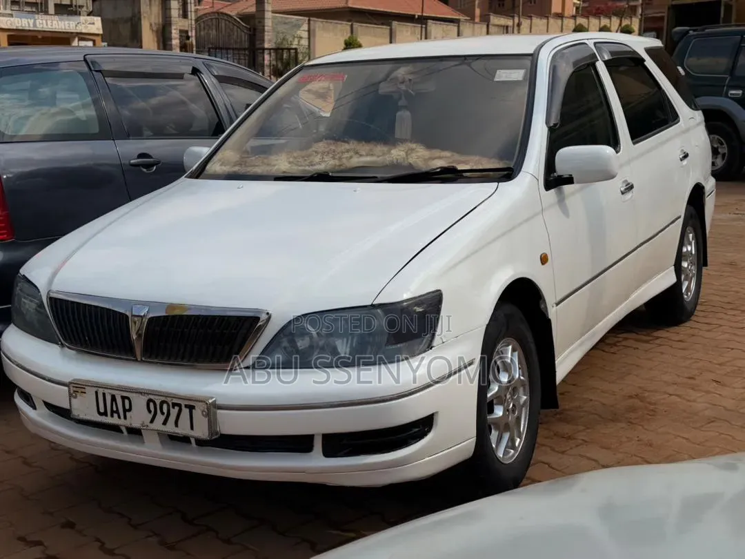 Toyota Vista 1999 White