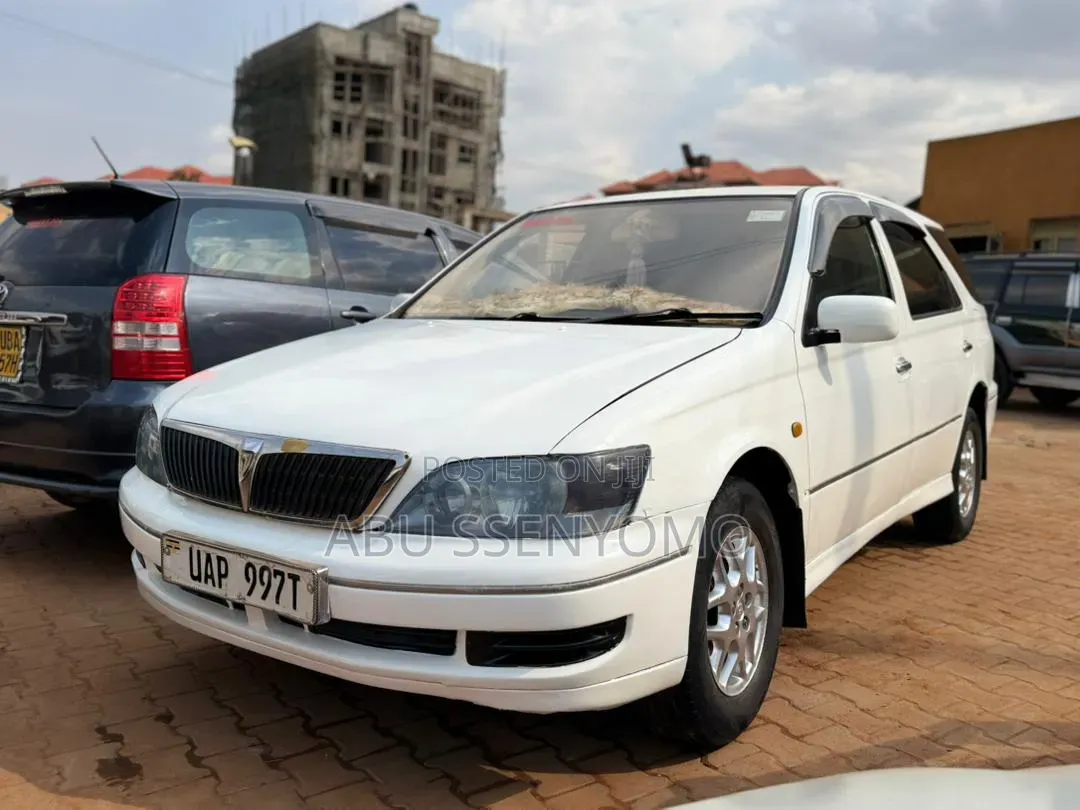 Toyota Vista 1999 White