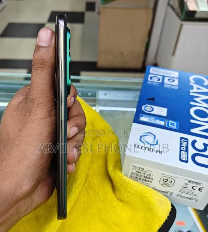 New Tecno Camon 50 Ultra 512 GB Green