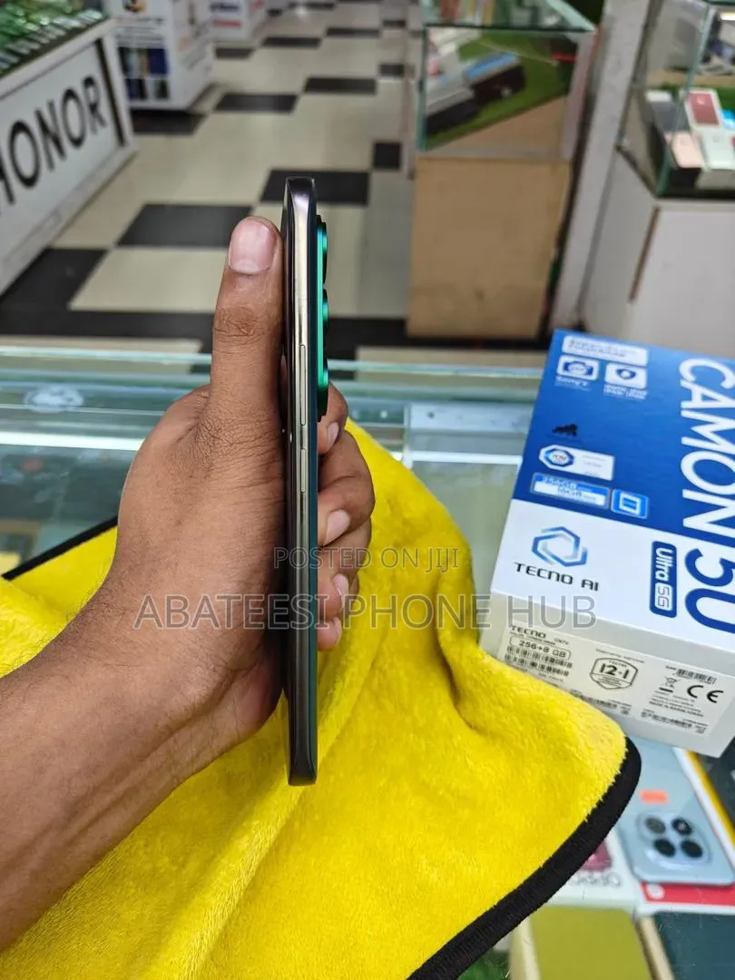 New Tecno Camon 50 Ultra 512 GB Gray