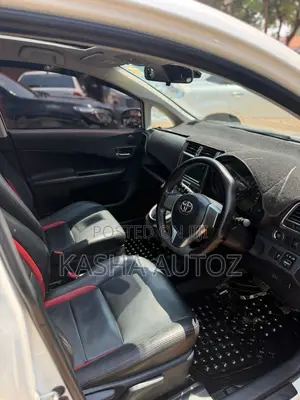 Toyota Ractis 2012 White
