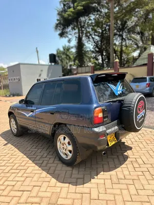 Toyota RAV4 2001 Blue
