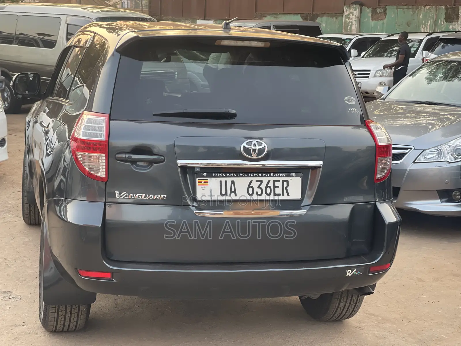 Toyota Vanguard 2008 Gray